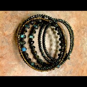 Labradorite bracelet with tiny square seed beads